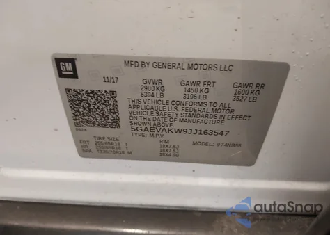 2018 Buick Enclave Essence z USA, uszkodzony, nr VIN 5GAEVAKW9JJ163547